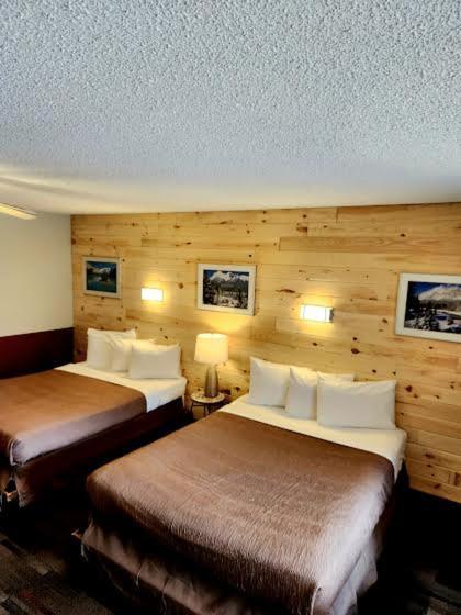 Rundle Mountain Lodge كانمور المظهر الخارجي الصورة